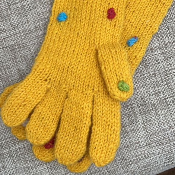 Yellow Long Wool Polka Dot Gloves - Picture 5 of 9